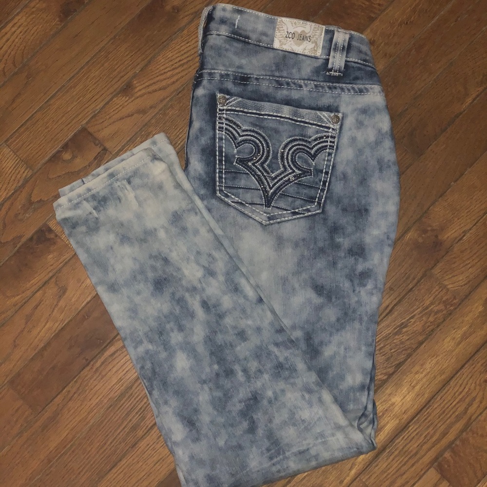 Women’s acid washed skinny jeans